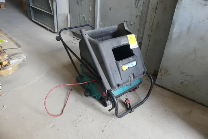 Bosch - Rasenmäher Modell: AMR30